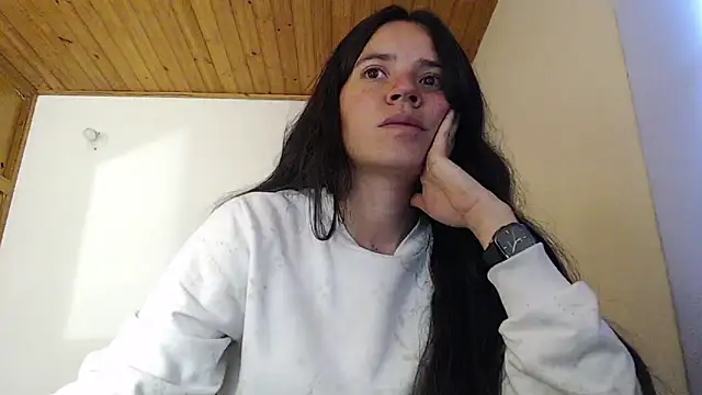 Shanel Lozano online show from June 10, 10:52 pm