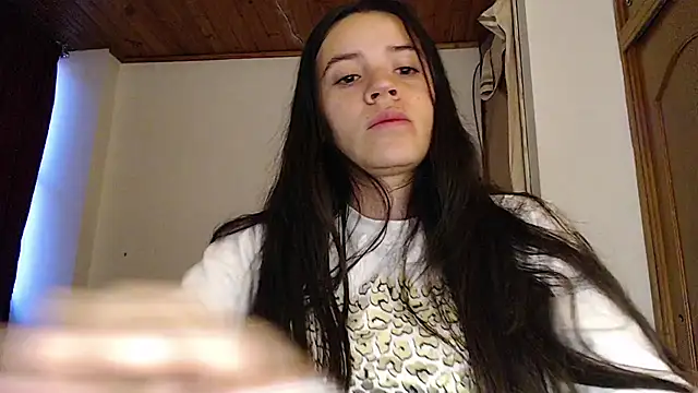 Shanel Lozano online show from July 27, 11:12 pm