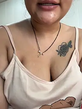 Snapshot of HotNeha08 chatting on July 7, 7:23 am HotNeha08 online show from July 7, 7:23 am