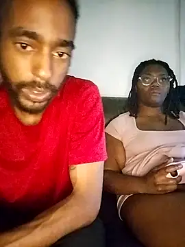 Snapshot of Kokohayes chatting on March 28, 12:10 am Kokohayes online show from March 28, 12:10 am