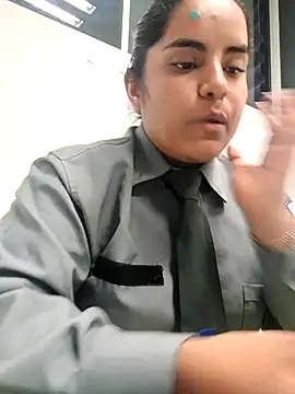 Snapshot of Isabel_3 chatting on February 18, 1:56 am Isabel 3 online show from February 18, 1:56 am