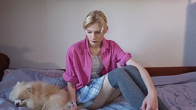 AuraNevera online show from February 5, 5:23 am