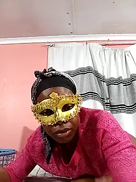 Snapshot of CreamyCupCake_96 chatting on January 18, 12:58 am CreamyCupCake 96 online show from January 18, 12:58 am