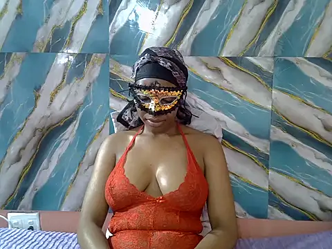 Snapshot of CreamyCupCake_96 chatting on March 7, 9:50 am CreamyCupCake 96 online show from March 7, 9:50 am