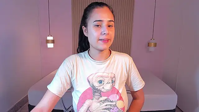 Snapshot of Brendajennerr chatting on February 16, 3:46 am Brendajennerr online show from February 16, 3:46 am