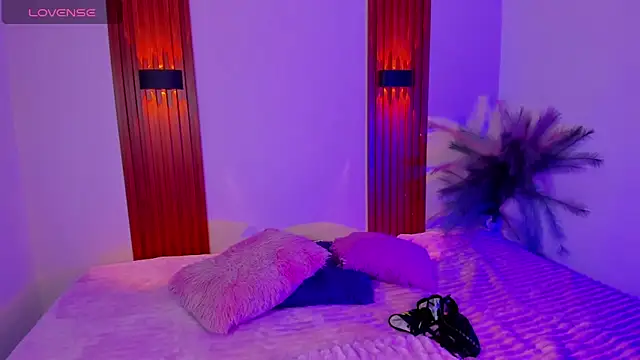 Snapshot of Brendajennerr chatting on March 11, 1:11 am Brendajennerr online show from March 11, 1:11 am