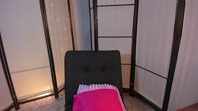 Snapshot of Brendajennerr chatting on March 27, 9:58 pm Brendajennerr online show from March 27, 9:58 pm