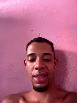 magrodotado33 online show from January 10, 8:10 pm