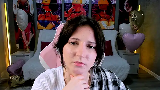 KikaOsterman online show from March 1, 12:07 pm