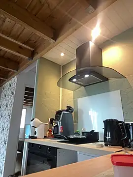 Snapshot of Axel_black10 chatting on March 8, 9:24 am Axel black10 online show from March 8, 9:24 am