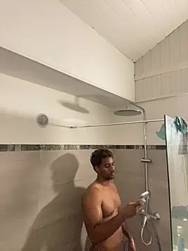 Snapshot of Axel_black10 chatting on March 14, 3:17 pm Axel black10 online show from March 14, 3:17 pm