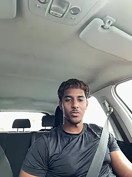 Snapshot of Axel_black10 chatting on March 23, 8:07 am Axel black10 online show from March 23, 8:07 am