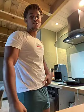 Snapshot of Axel_black10 chatting on March 30, 9:21 am Axel black10 online show from March 30, 9:21 am