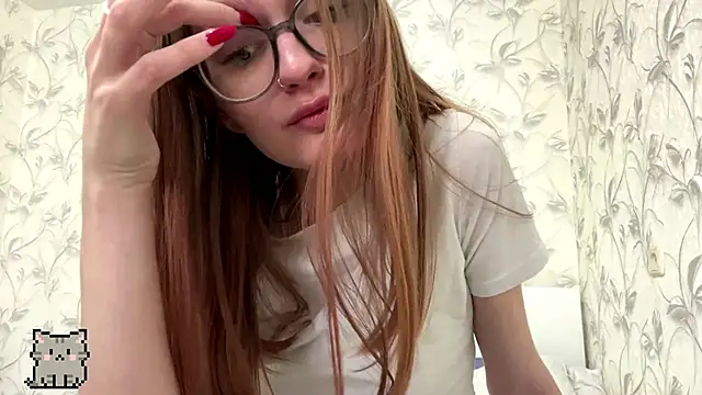 Snapshot of VirgieVoter chatting on January 13, 5:24 am VirgieVoter online show from January 13, 5:24 am