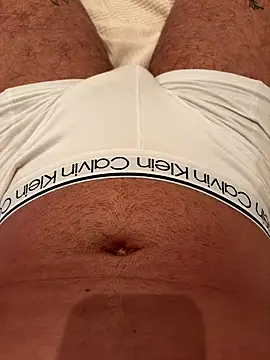 Snapshot of Mr_Tomato chatting on January 9, 11:24 am Mr Tomato online show from January 9, 11:24 am