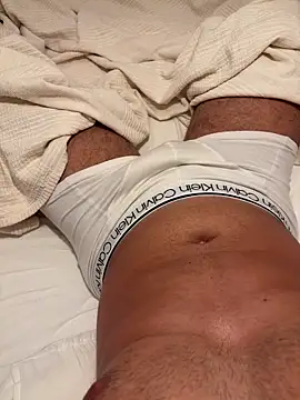 Snapshot of Mr_Tomato chatting on March 19, 9:24 am Mr Tomato online show from March 19, 9:24 am