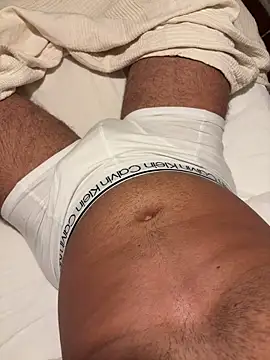 Snapshot of Mr_Tomato chatting on March 25, 10:43 am Mr Tomato online show from March 25, 10:43 am