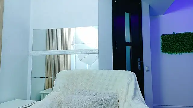 EvelinHill online show from March 24, 5:01 am