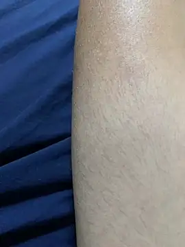 Brandy Mr-Whiskers online show from February 7, 5:33 am