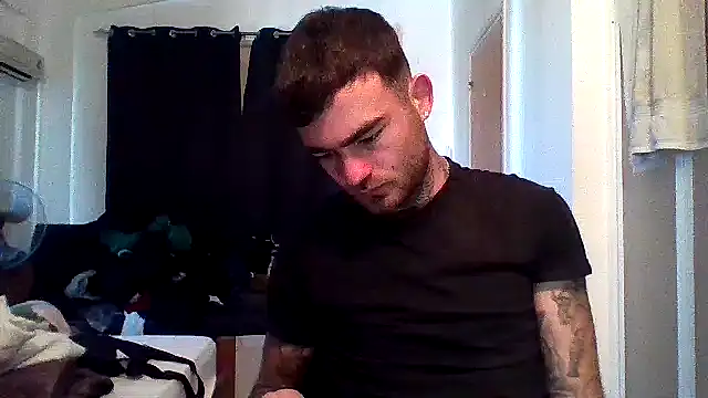 jacobsex221 online show from February 19, 1:40 pm