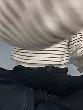 paribaby09 online show from January 13, 3:39 pm