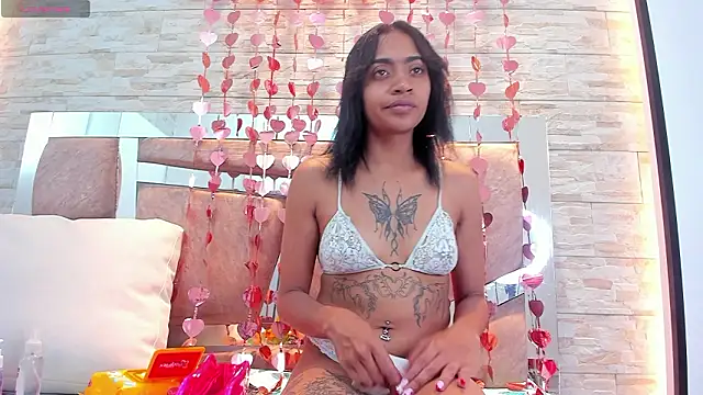 kitty morii online show from February 5, 7:18 pm