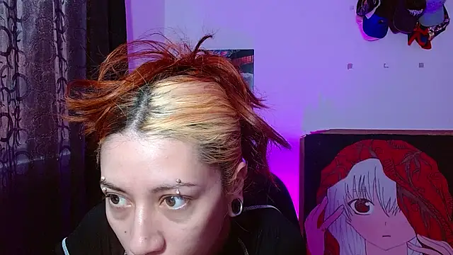 Snapshot of kittymiauu444 chatting on April 14, 12:33 pm kittymiauu444 online show from April 14, 12:33 pm
