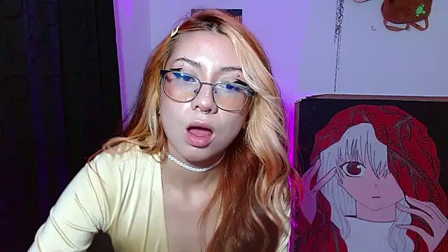 Snapshot of kittymiauu444 chatting on April 16, 11:07 pm kittymiauu444 online show from April 16, 11:07 pm