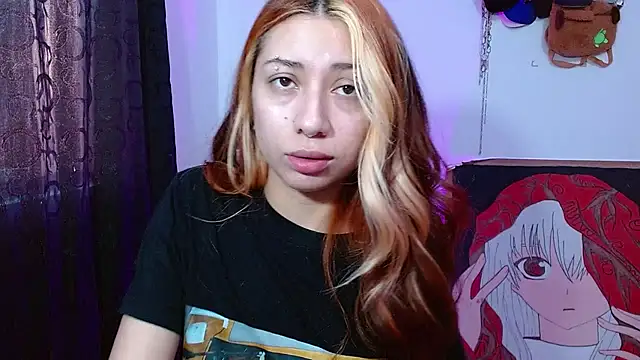 Snapshot of kittymiauu444 chatting on April 18, 11:58 am kittymiauu444 online show from April 18, 11:58 am