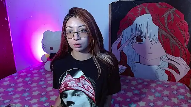 kittymiauu444 online show from August 1, 3:44 pm