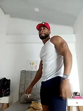 Snapshot of Dante_Knox chatting on April 30, 11:38 am Dante Knox online show from April 30, 11:38 am