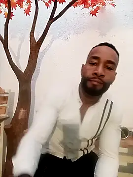 Snapshot of Dante_Knox chatting on May 2, 11:04 am Dante Knox online show from May 2, 11:04 am