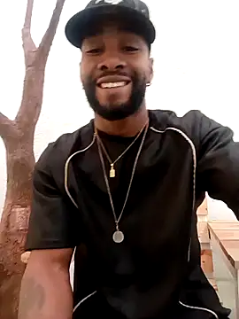Snapshot of Dante_Knox chatting on May 12, 11:29 am Dante Knox online show from May 12, 11:29 am