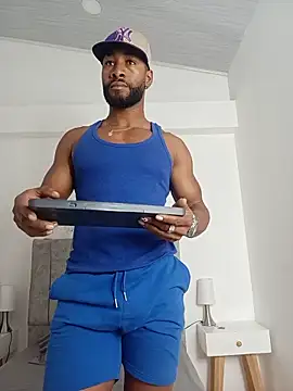Snapshot of Dante_Knox chatting on June 14, 11:45 am Dante Knox online show from June 14, 11:45 am