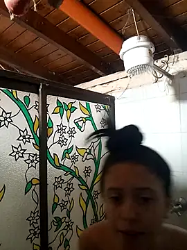 Snapshot of Natalye_23 chatting on February 13, 11:23 pm Natalye 23 online show from February 13, 11:23 pm