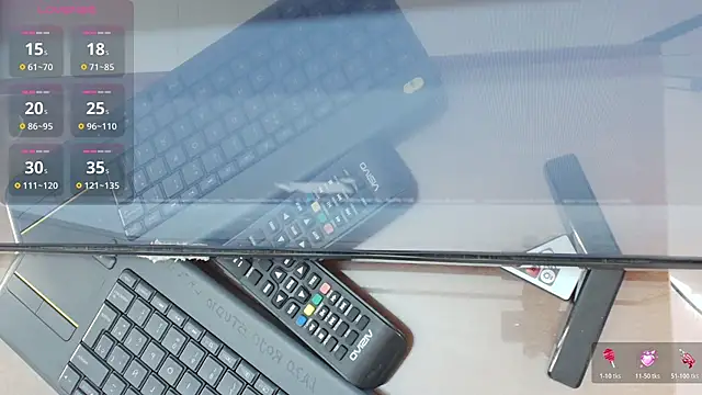 Snapshot of Natalye_23 chatting on February 15, 3:03 am Natalye 23 online show from February 15, 3:03 am