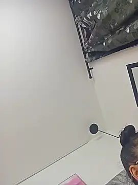 Snapshot of Natalye_23 chatting on March 2, 7:15 am Natalye 23 online show from March 2, 7:15 am