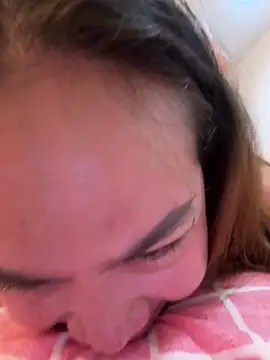 Snapshot of Ponthip chatting on February 11, 8:14 pm Ponthip online show from February 11, 8:14 pm