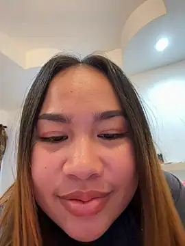 Snapshot of Ponthip chatting on February 23, 10:07 pm Ponthip online show from February 23, 10:07 pm