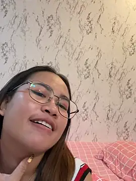 Snapshot of Ponthip chatting on February 26, 9:47 pm Ponthip online show from February 26, 9:47 pm