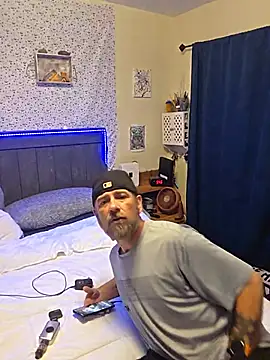 Snapshot of Rockymichael80 chatting on July 17, 4:30 am Rockymichael80 online show from July 17, 4:30 am