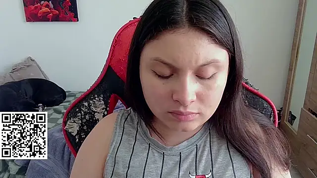 yessica gomez01 online show from March 19, 8:46 pm