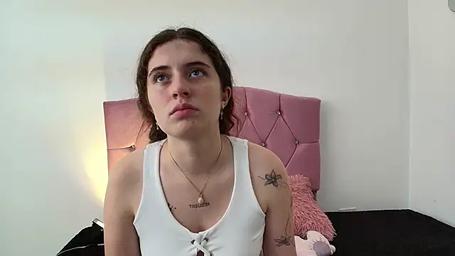 Cherry Boomxx online show from March 9, 6:12 pm