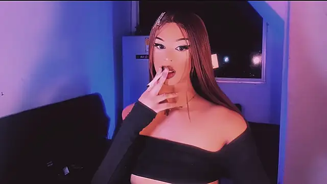 Celene Goddess online show from March 24, 7:35 am