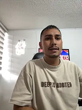 SAINTKRENT online show from February 16, 6:15 pm