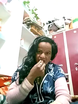 kiiuu sexe online show from February 4, 6:03 pm