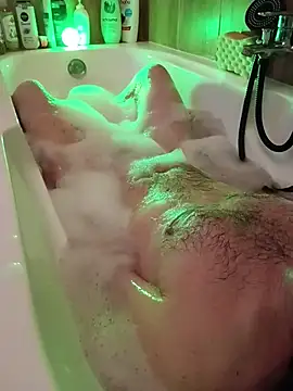 Masztisfiu2 online show from March 26, 6:08 am