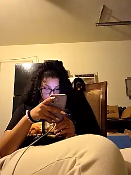 Snapshot of tastesosweet chatting on February 28, 4:24 am tastesosweet online show from February 28, 4:24 am