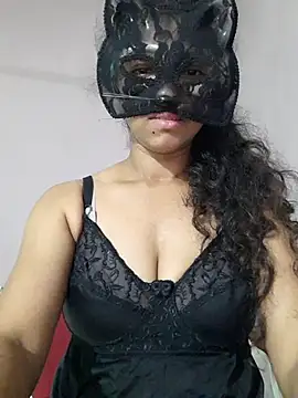 cutehotwife online show from March 24, 4:39 am