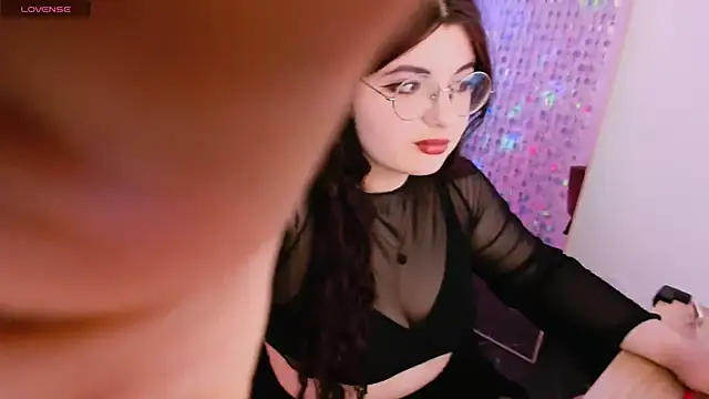 Snapshot of Siena_aa chatting on May 27, 9:01 pm Siena aa online show from May 27, 9:01 pm